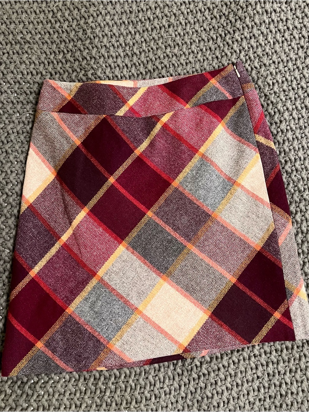 TALBOTS Classic Burgundy & Cream Diagonal Plaid A-line Skirt, Women Size 6P
